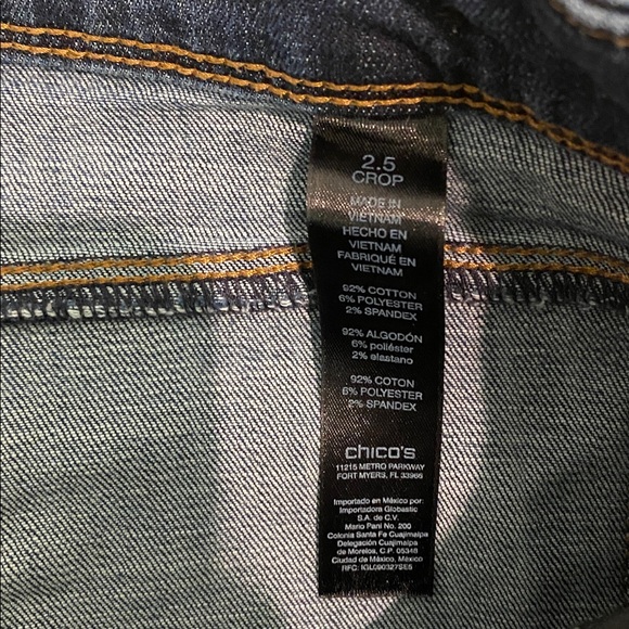 Chico’s So Slimming Girlfriend Crop Jeans Sz 14 - Picture 4 of 5
